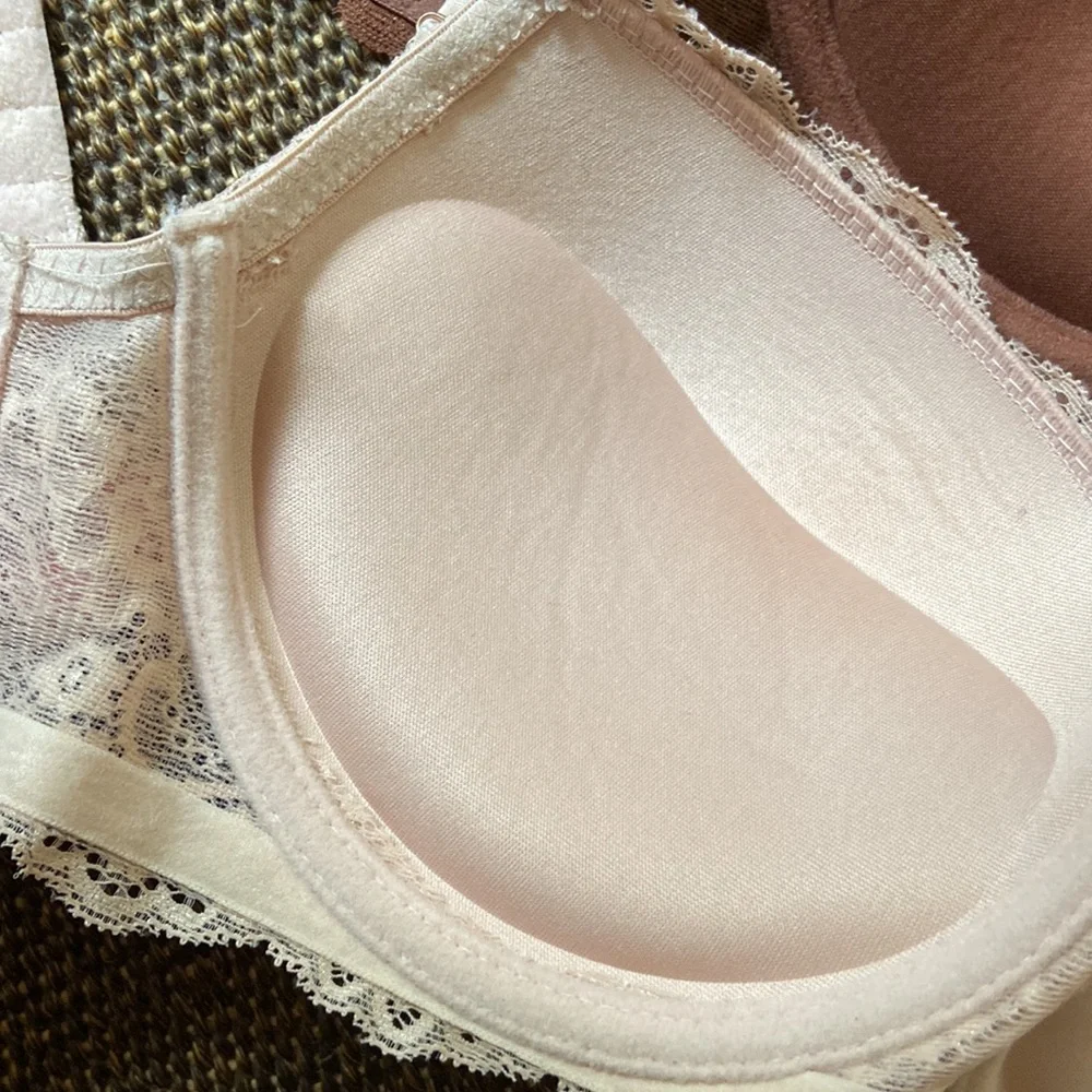 MWOT 36C Padded Lace Bra Bundle - Picture 6 of 9